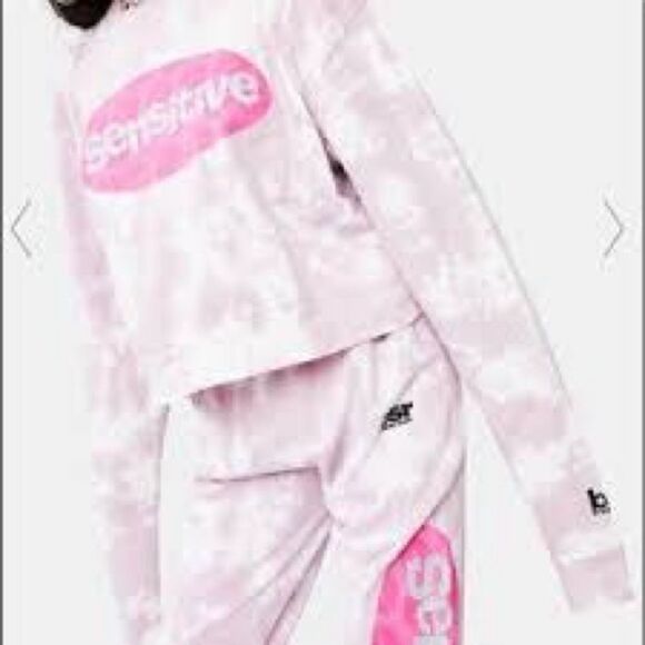 REVOLVE BSR Samii Ryan Pink Cloud "Sensitive" Sweatshirt Size Medium - Picture 2 of 9
